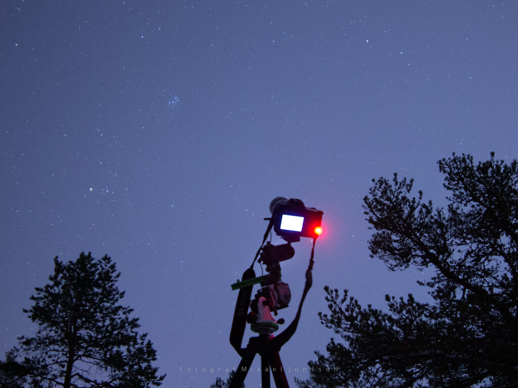 Djuprymdsfotografering med star tracker och Canon 6D med Canon 70-200